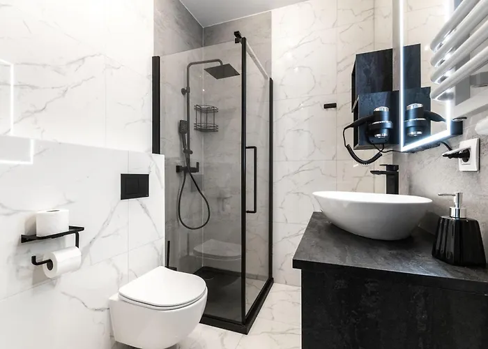 Doki Stocznia By Grand